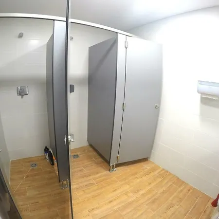 De Peregrinos Gerekiz Hostel Morga