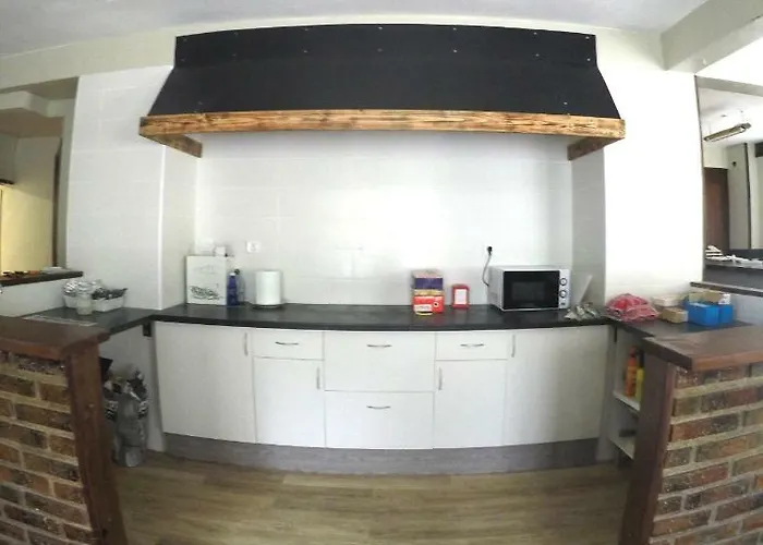 De Peregrinos Gerekiz *