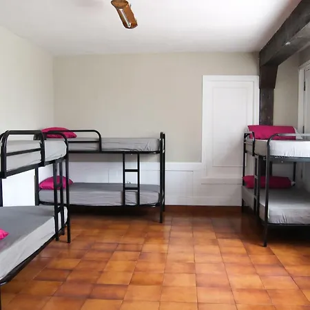 De Peregrinos Gerekiz Hostel *